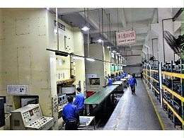 光明五金沖壓件加工廠，沖壓拉伸工藝的4個(gè)注意事項(xiàng)
