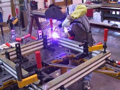 謝崗鈑金加工廠如何確保落料品質(zhì)管理？